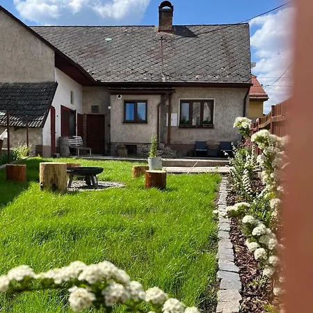 Sumavsky Grunt Feriehus Podmokly (Klatovy)